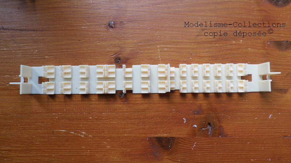 int-jou-eat-mre-r